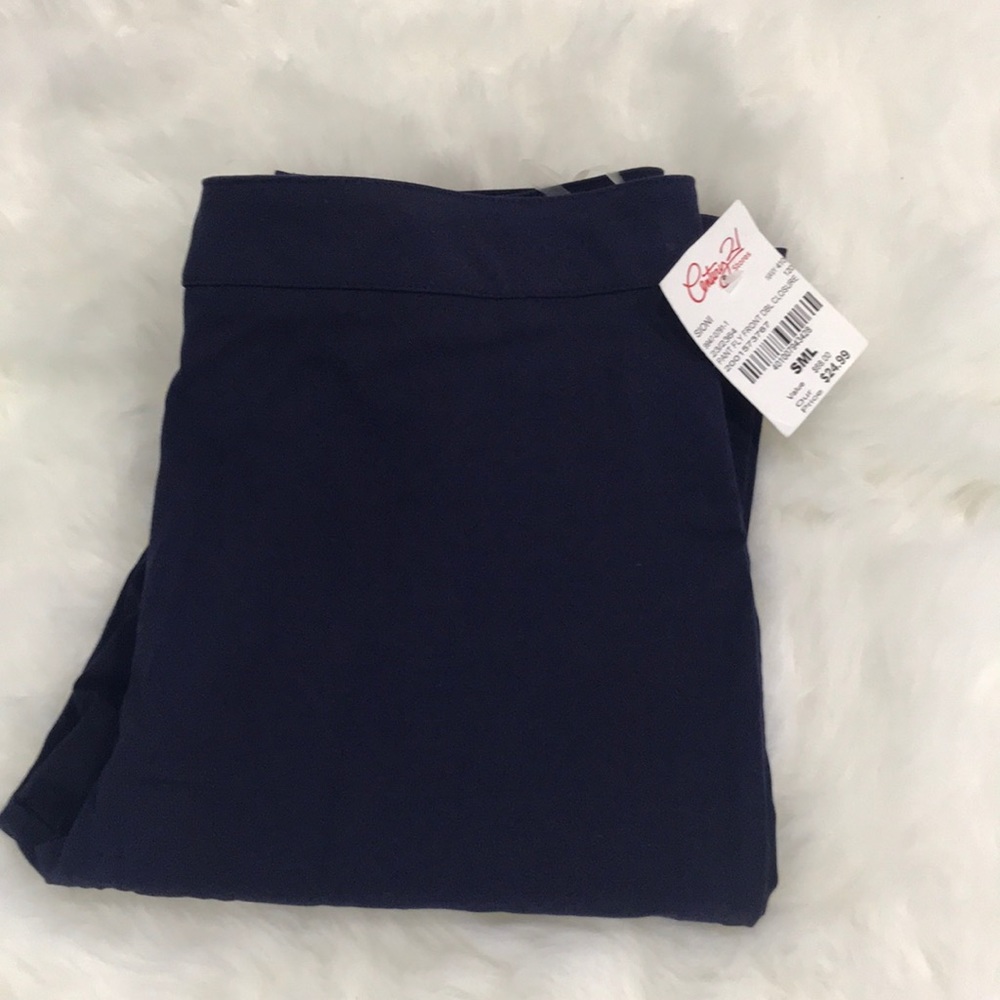 Essentials Sioni Size small pants